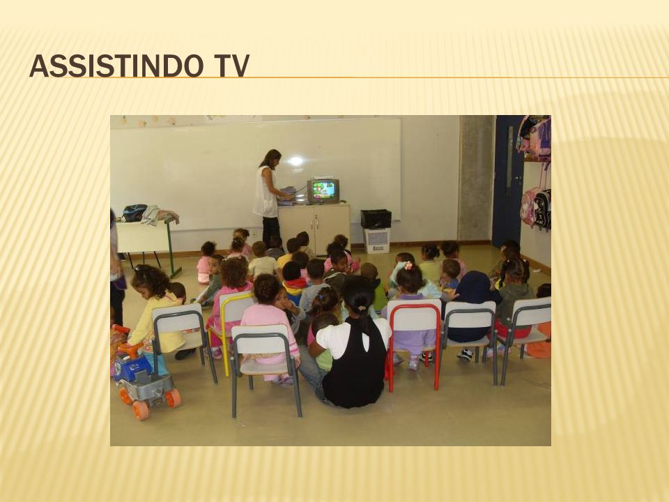ASSISTINDO TV